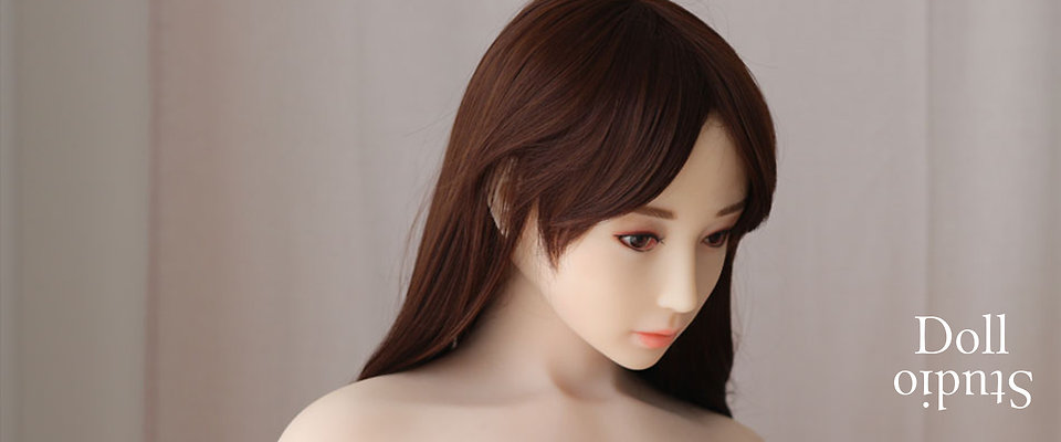 Doll House 168 ›Mina‹ head with EVO-160 body style