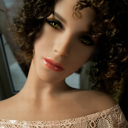 YL-160 body style with ›Leslie‹ head by YL Doll
