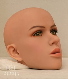 Head comparison: Jennifer (YL Doll) - complete head