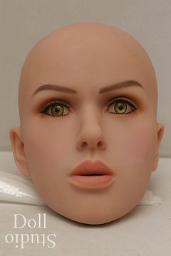 Head comparison: Jennifer (YL Doll) - complete head