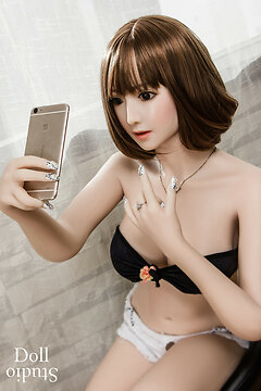 ZO-145 body style and ZO-A26 aka ›Melissa‹ head by Z-Onedoll