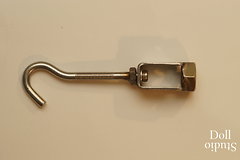 Neck hook with M16 nut