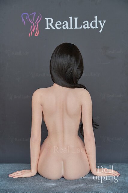Real Lady RL-S150 body style with R7 head aka ›Shizuka‹ in natural skin color - 