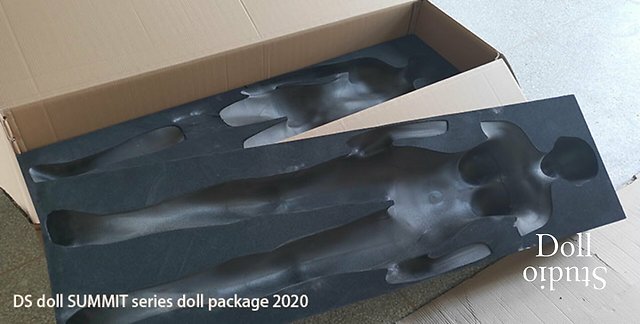 Doll Sweet ›Summit‹ packaging