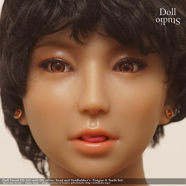 Doll Sweet DS-163 with DS ›Alisa‹ head and Von Rubber's ›Tongue & Teeth Set‹